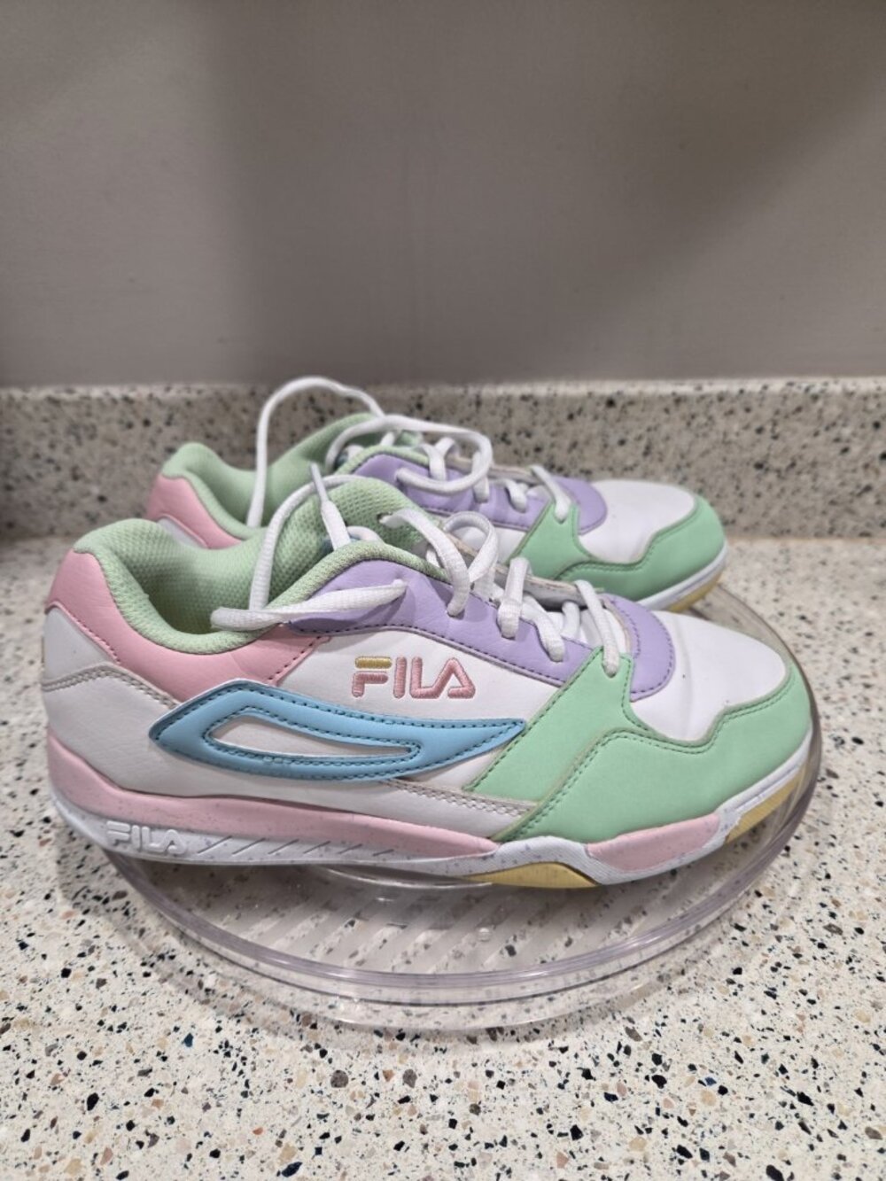 Fila Multiverse Multicolor Youth Girls Shoes Size 6 Athletic Sneakers